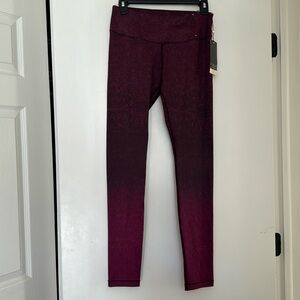 Calia by Carrie Underwood tight fit leggings new with tags